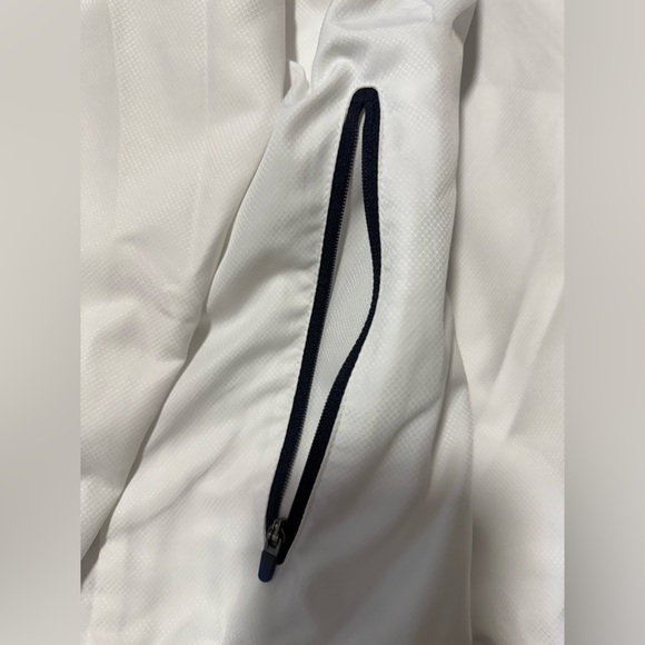 Lacoste Men’s Jacket. Pristine Condition. Size XL - Picture 8 of 9